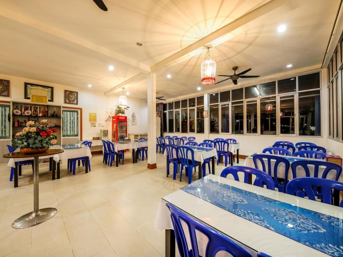 Oyo 44124 De Langkawi Resort And Convertion Centre Ayer Hangat المظهر الخارجي الصورة