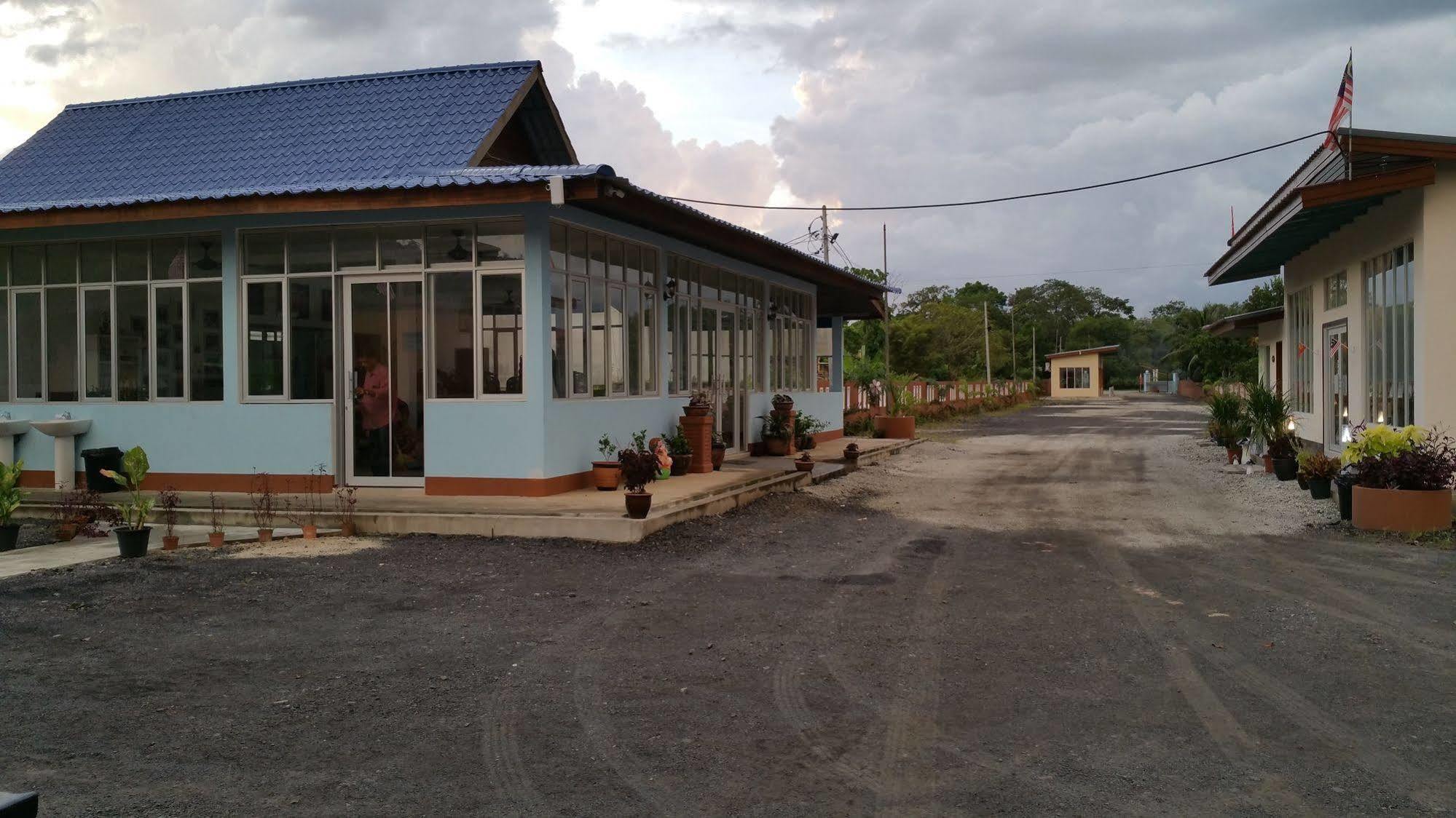 Oyo 44124 De Langkawi Resort And Convertion Centre Ayer Hangat المظهر الخارجي الصورة