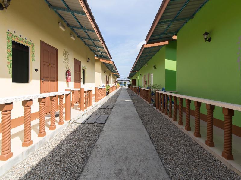 Oyo 44124 De Langkawi Resort And Convertion Centre Ayer Hangat المظهر الخارجي الصورة
