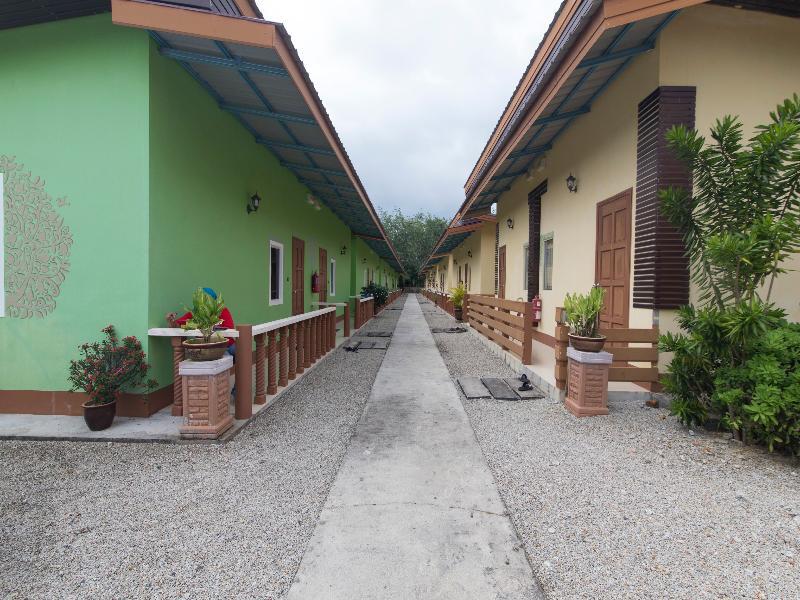 Oyo 44124 De Langkawi Resort And Convertion Centre Ayer Hangat المظهر الخارجي الصورة
